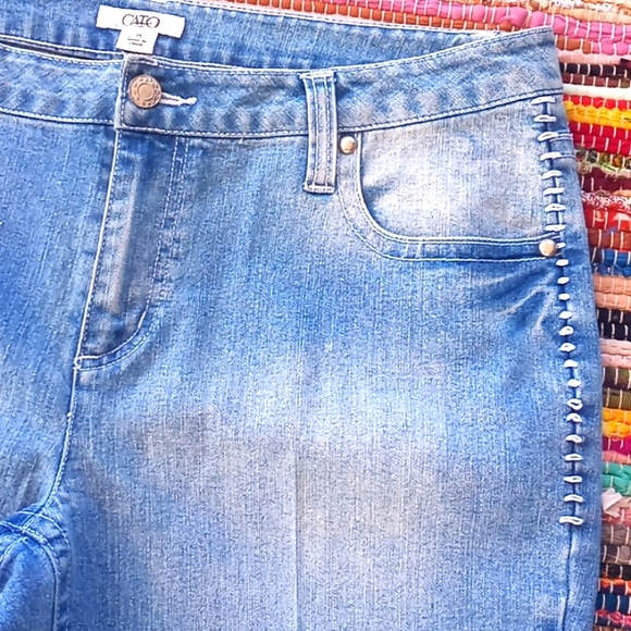 Cato Jeans  Embroidered Denim Capris-#1765+ - Picture 5 of 12